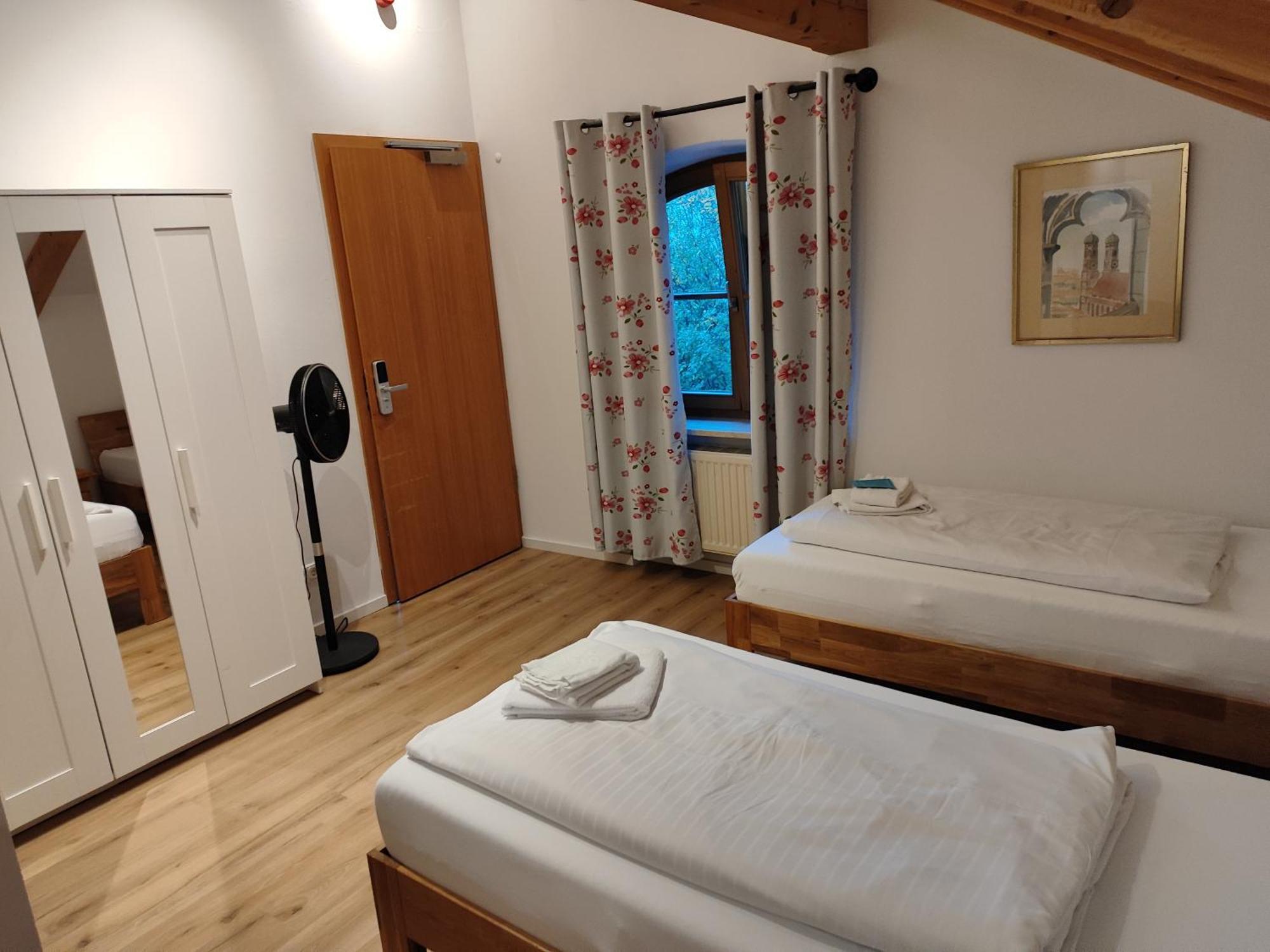Estelada Boarding Houses 佐尔内丁 外观 照片